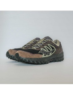 SAUCONY GRID PEAK BLACK WINE 2