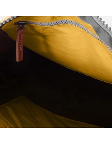 ROKA CANFIELD B RECICLED NYLON SMALL CORN