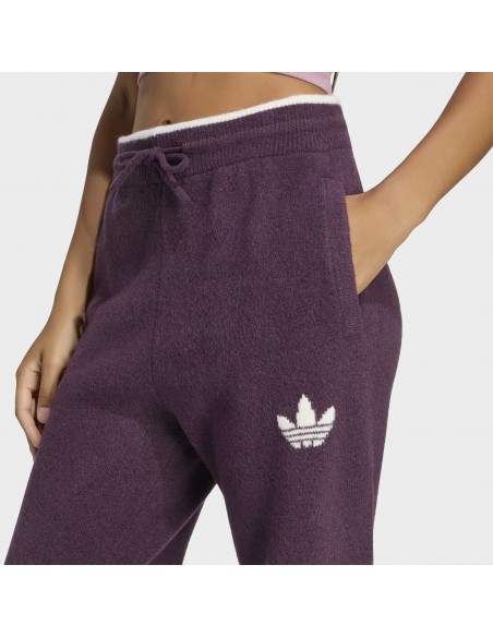 ADIDAS ESS KNIT PANTS NOBLE RED CREAM WHITE