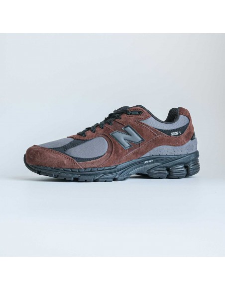 NEW BALANCE 2002 PUMPERNICKEL BLACK