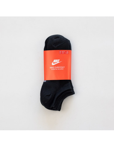 NIKE EVERYDAY ESSENTIAL NO SHOW SOCKS BLACK