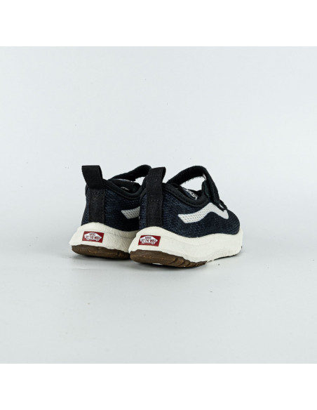 VANS INF ULTRARANGE VR3 BLACK
