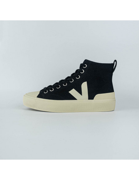 VEJA WATA II CANVAS BLACK