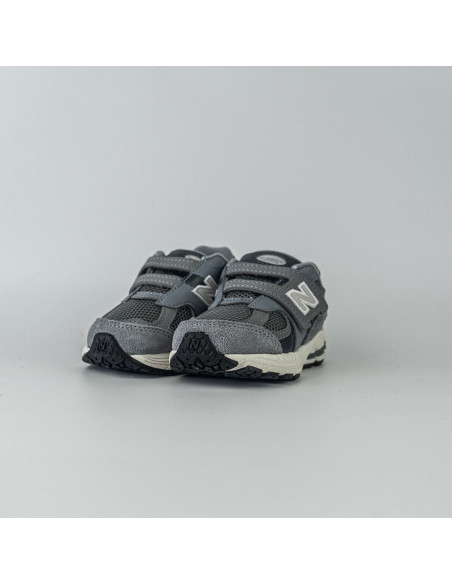 NEW BALANCE 2002 INF GREY