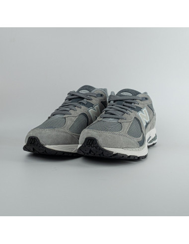 NEW BALANCE 2002 GREY