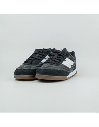 NEW BALANCE URC42 BLACK